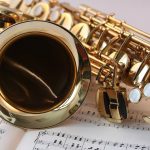 Trilha sonora perfeita para as festas de fim de ano: 5 músicas que não podem faltar